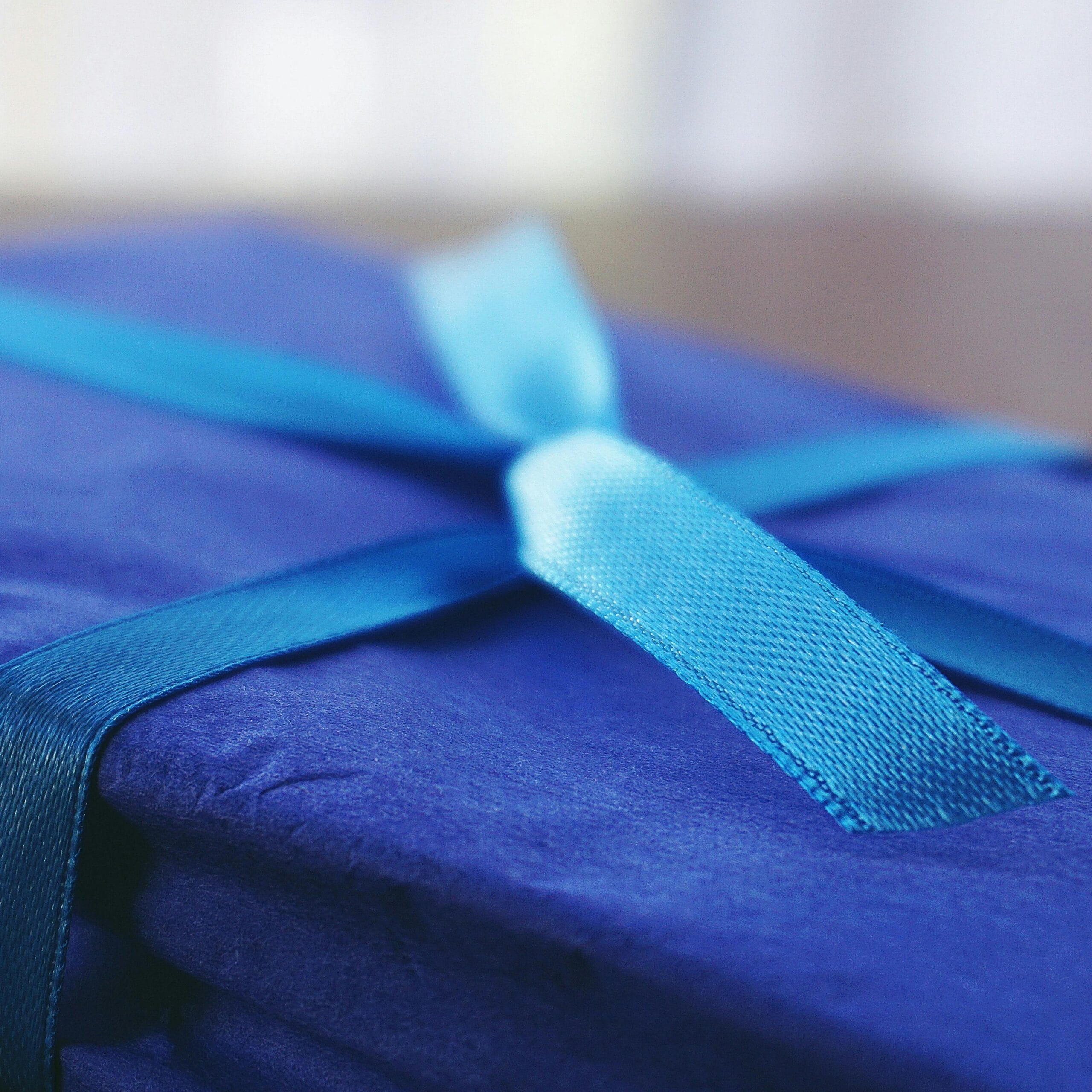 Personalized gift hampers