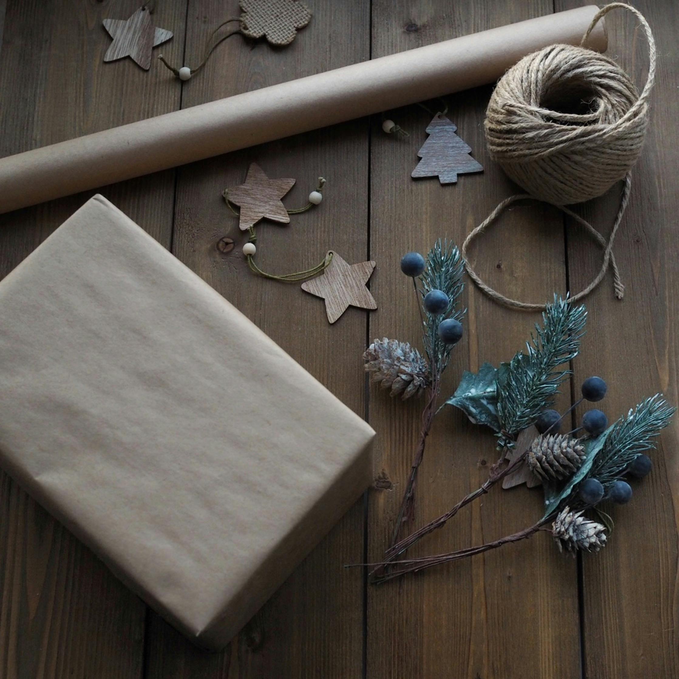 Handcrafted gift hampers